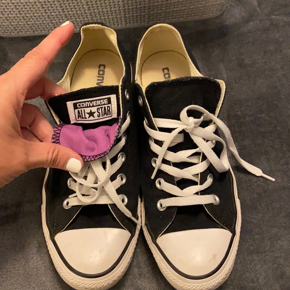 Women’s Converse 9